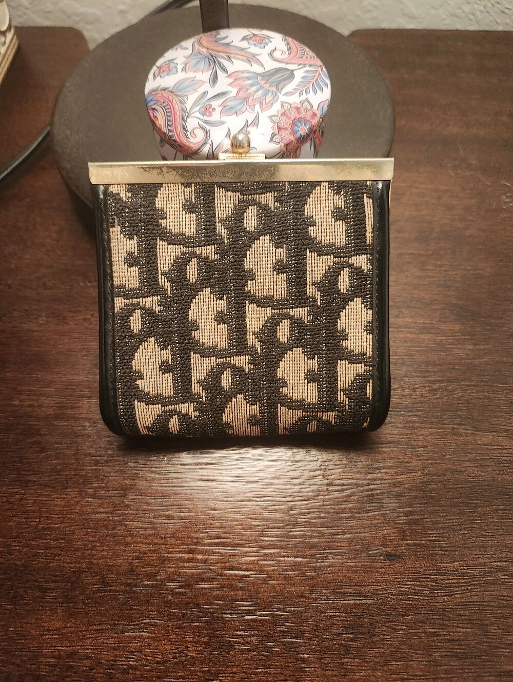 Dior Classic Black & Tan Patterned Women's Frame Wallet - Picture 2 of 7